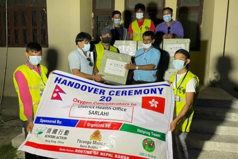 अभियन्ता रायको पहलमा आक्सिजन कन्सेनट्रेटर सहयोग