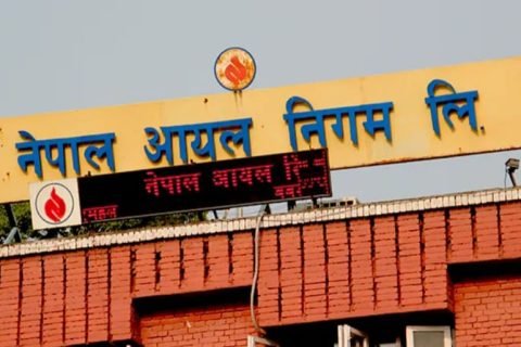 फेरि बढेर आयो पेट्रोलियम पदार्थको मूल्य, पेट्रोलको खरिद मूल्य नै १८२ रुपैयाँ प्रतिलिटर